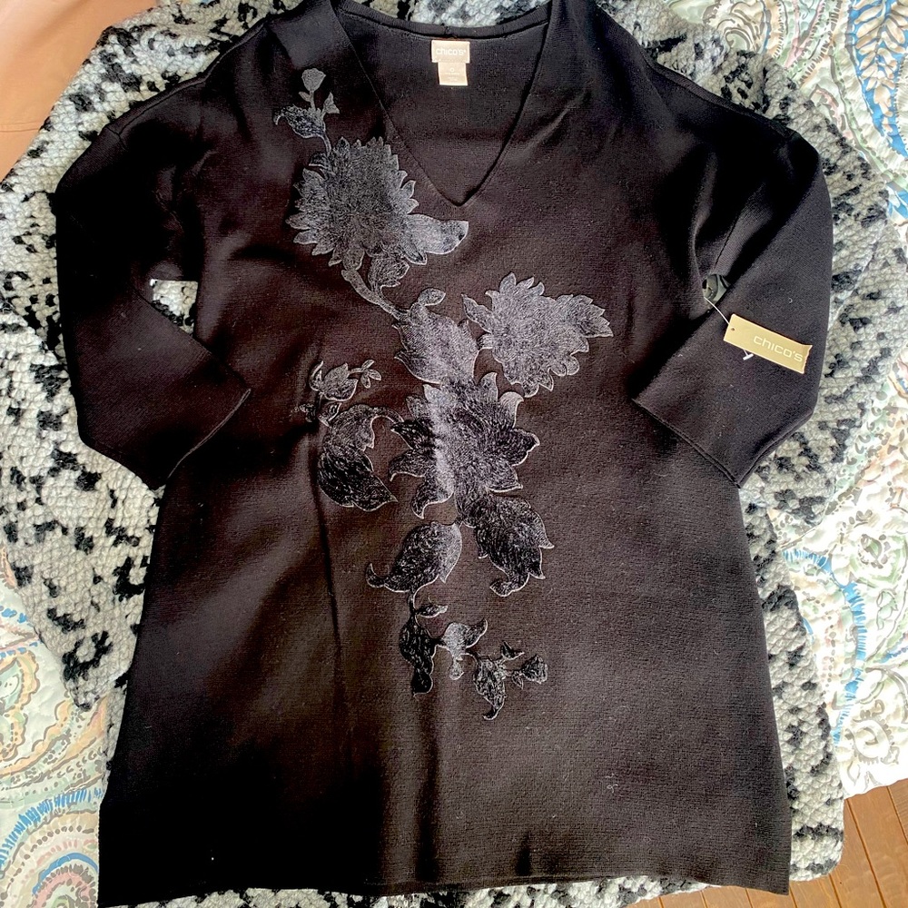 Classy Chico’s Pullover Appliqué Sweater